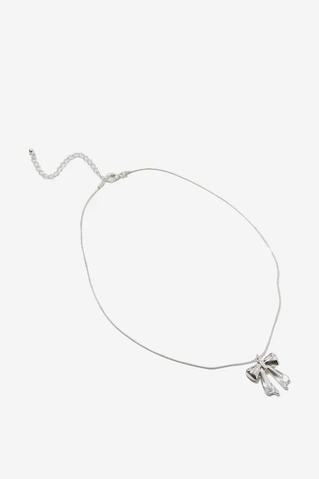 Accessories Supr Accessories Sasha Pendant Necklace Bowsilver