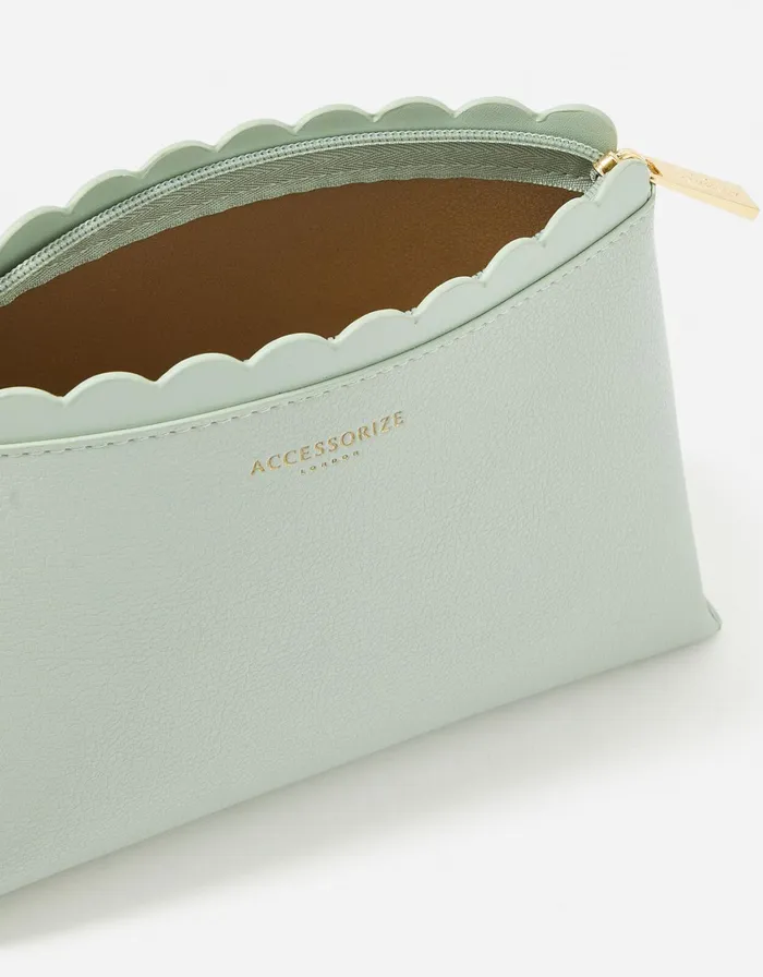 Accessorize Large Scallop Make Up Bag Women Travel Bags