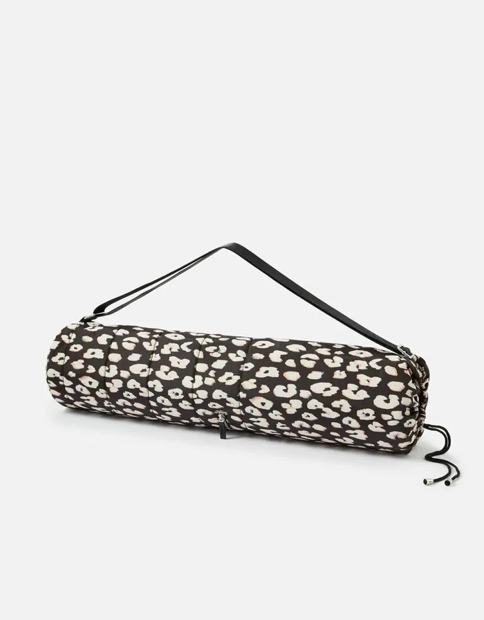 Accessorize Yoga Mat And Carry Bag Women CrossBody Bags