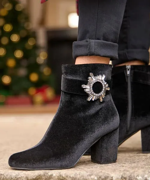 Apparel Shoes Sandals and Boots Joebrowns The Night Is Yours Velvet Boots Black