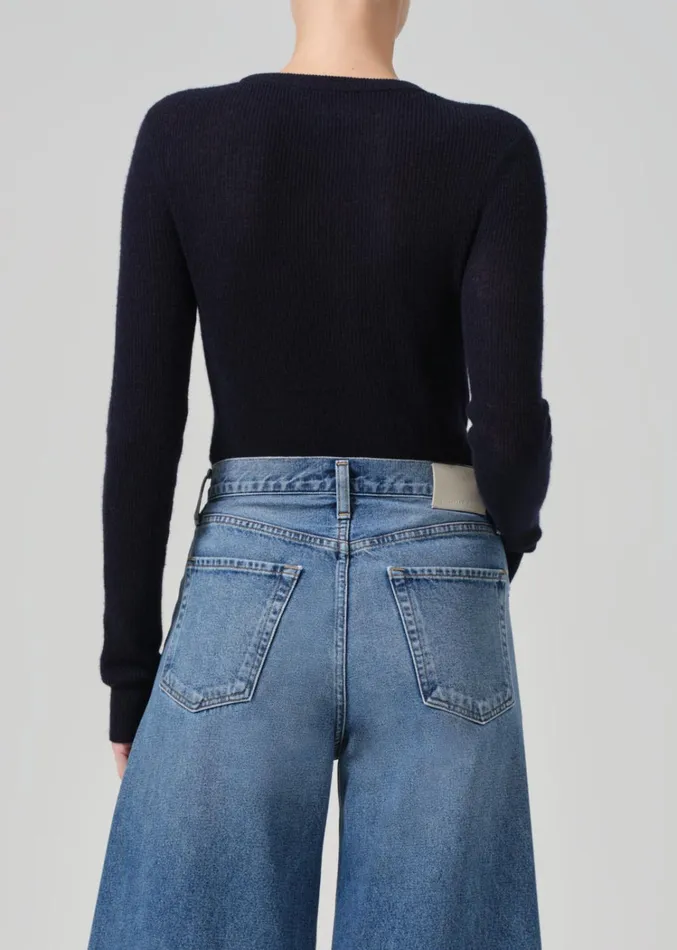 Citizens Of Humanity Alessia Crewneck Sweater In Navy Women Tops