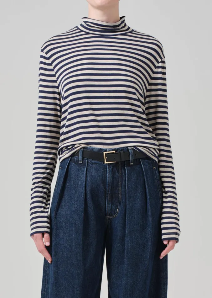 Citizens Of Humanity Alexandra Turtleneck In Navy Stripe Women Tops
