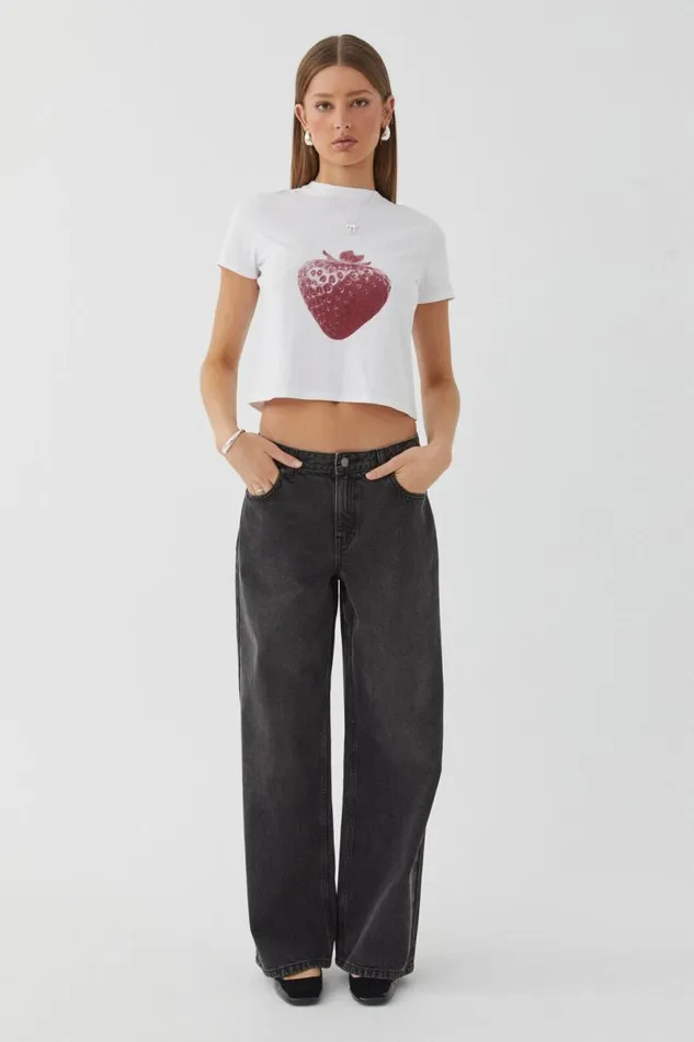 Clothing Supr T Shirts Everyday Graphic Tee Whitestrawberry