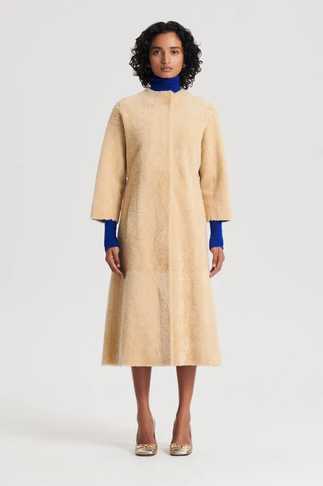 Coats Scanlan Theodore Women COCOON SHEARLING COAT GOLD