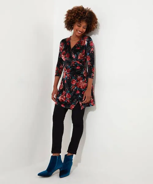Favourite Festive Crushed Velour Tunic Berry Apparel Dresses Joebrowns Favourite Festive Crushed Velour Tunic Berry Apparel Dresses Joebrowns