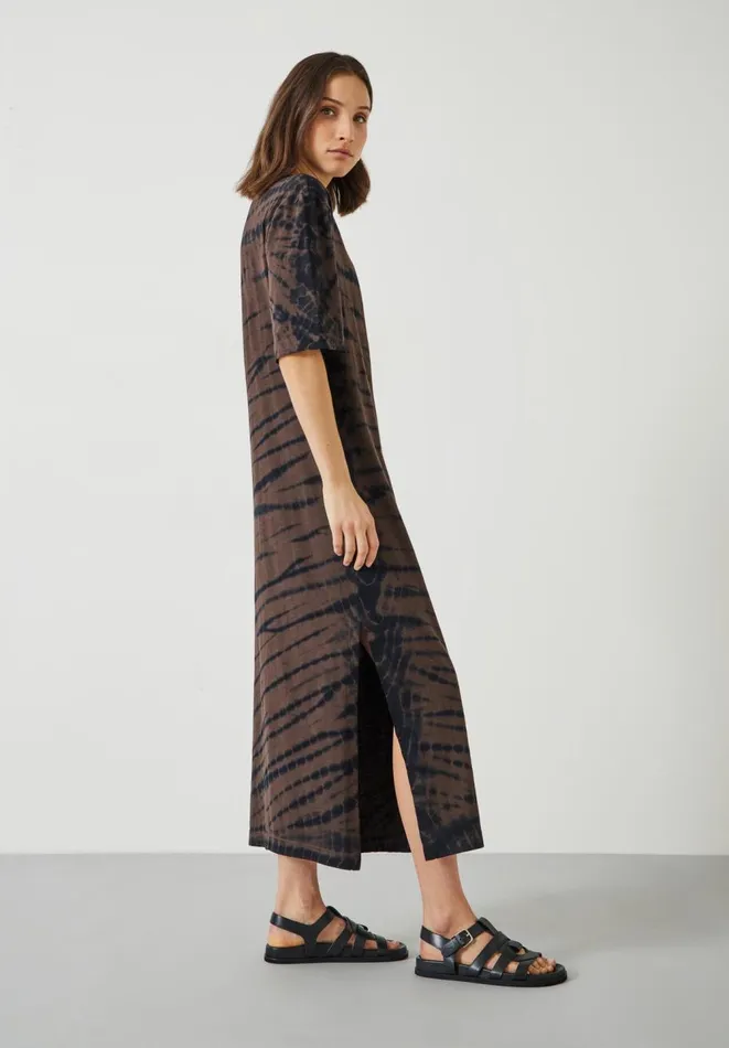 Hush Dresses Women Addie Cotton Relaxed Midi TShirt Dress Diagonal Tie Dye Brown