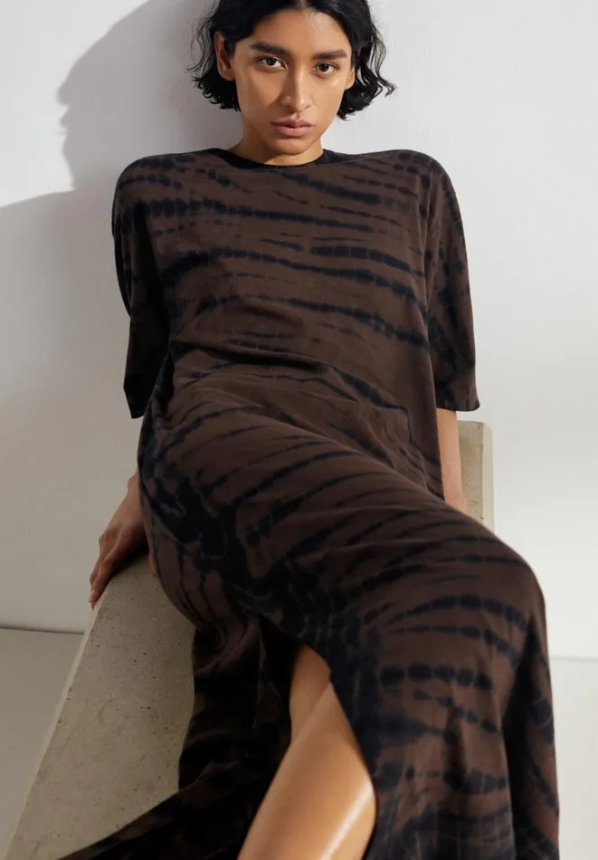 Hush Dresses Women Addie Cotton Relaxed Midi TShirt Dress Diagonal Tie Dye Brown