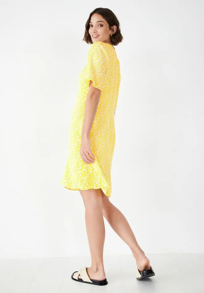 Hush Dresses Women Valeria Mini Dress Leafy Floral Yellow Hush Dresses Women Valeria Mini Dress Leafy Floral Yellow