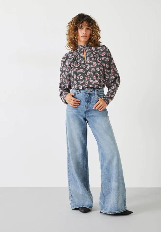 Hush Shirts and Blouses Women Leenah Keyhole Blouse Batik Paisley Hush Shirts and Blouses Women Leenah Keyhole Blouse Batik Paisley