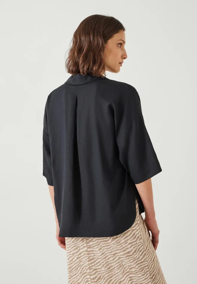 Hush Shirts and Blouses Women Zia Linen Polo Shirt Washed Black Hush Shirts and Blouses Women Zia Linen Polo Shirt Washed Black