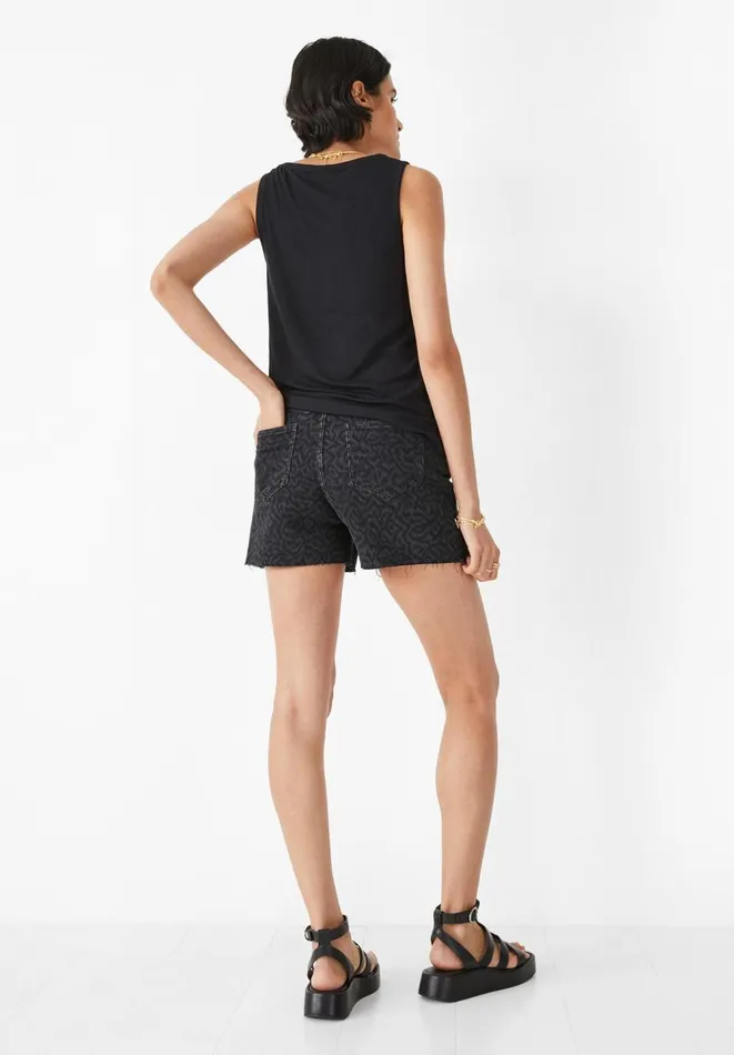 Hush Shorts Women Miles Printed Denim Shorts Washed Black