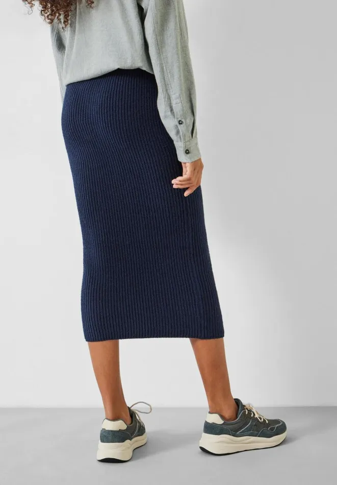 Hush Skirts Women Penny Knitted Midi Skirt Midnight Navy Hush Skirts Women Penny Knitted Midi Skirt Midnight Navy