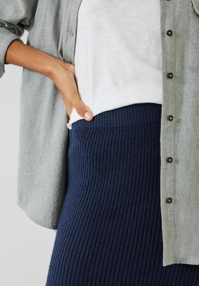 Hush Skirts Women Penny Knitted Midi Skirt Midnight Navy Hush Skirts Women Penny Knitted Midi Skirt Midnight Navy