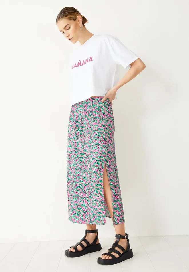Hush Skirts Women Tammy Midi Skirt Watercolour Floral Pinkgreen Hush Skirts Women Tammy Midi Skirt Watercolour Floral Pinkgreen