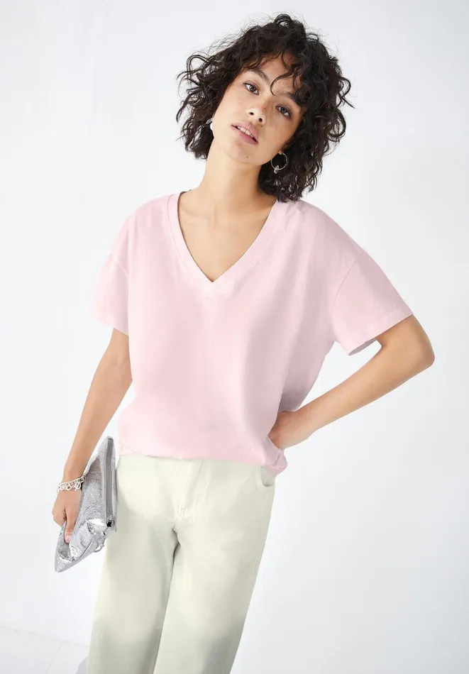 Hush Tops and Tshirts Women Deep V Linen Blend Tee Soft Pink Hush Tops and Tshirts Women Deep V Linen Blend Tee Soft Pink