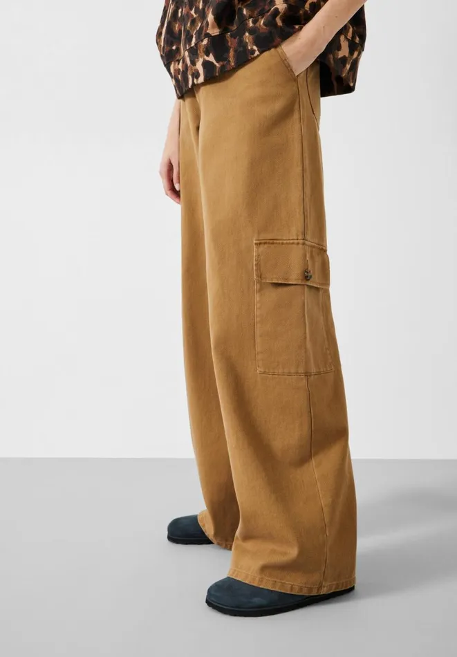 Hush Trousers Women Jess Wide Leg Cargo Trousers Amber Hush Trousers Women Jess Wide Leg Cargo Trousers Amber