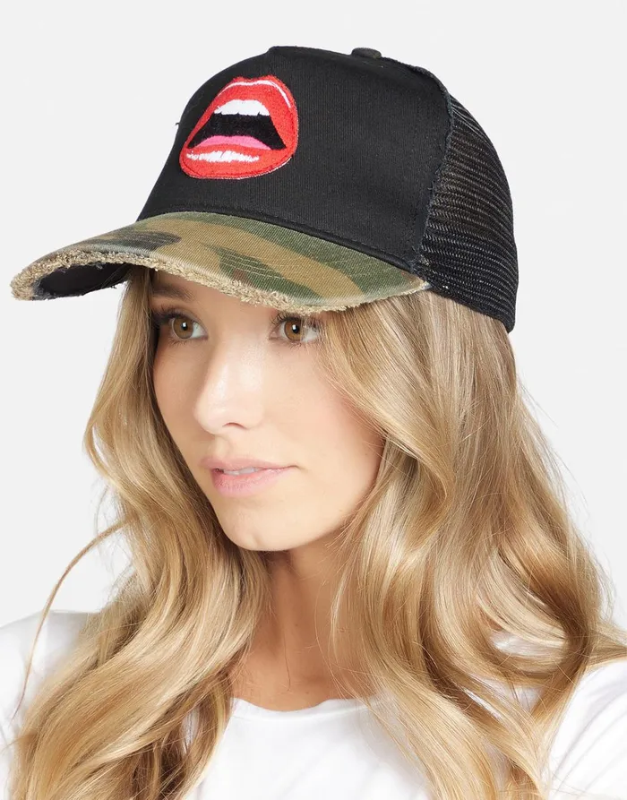 Jilly Red Open Lip Black Camo Women039s Lauren Moshi Hats