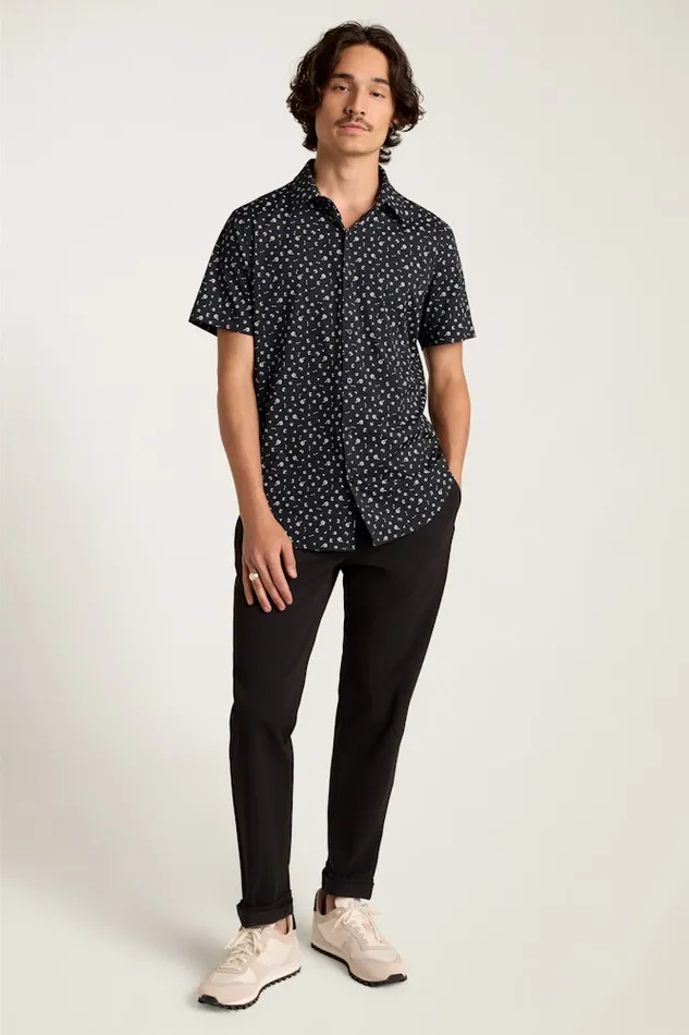 Men Bonobos Short Sleeve Shirts Tech Short Sleeve Shirt Black Sea Floral