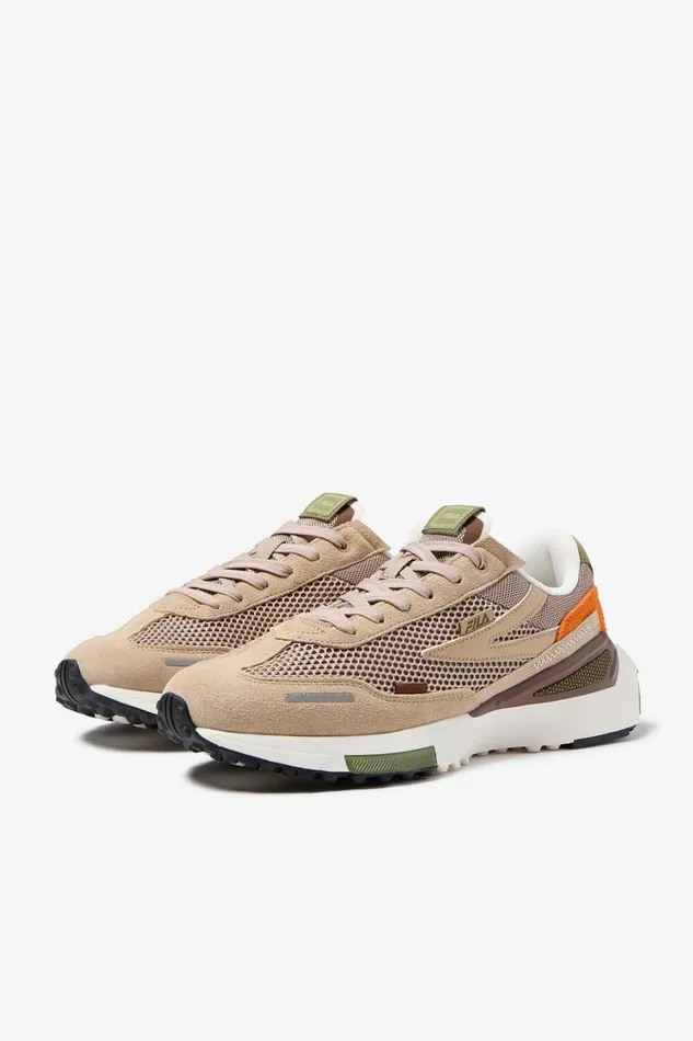 Men Sneakers Fila Levonte TXR 252 Goatirish Creamsphagnum Men Sneakers Fila Levonte TXR 252 Goatirish Creamsphagnum