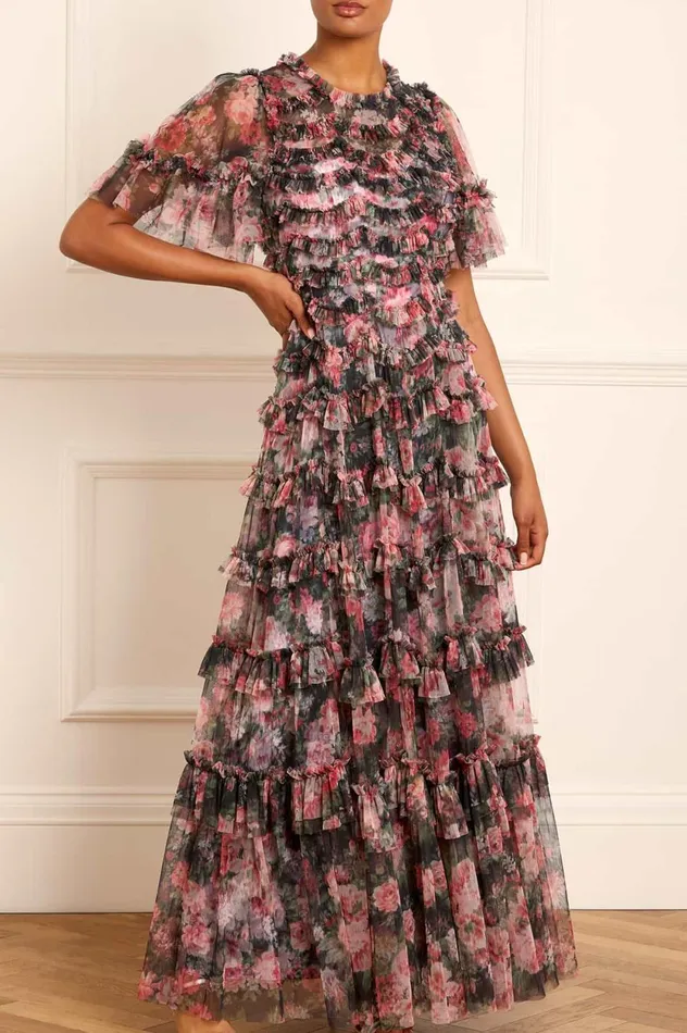 Midnight Dance Round Neck Gown Black Women Needle and Thread Dresses