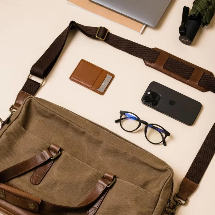 Nisolo Bags and Wallets Men Vincent Slim Briefcase Waxed Canvas