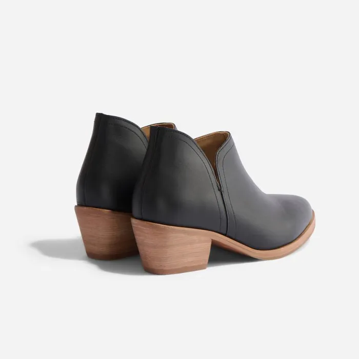 Nisolo Boots Women Mia Everyday Ankle Bootie Black
