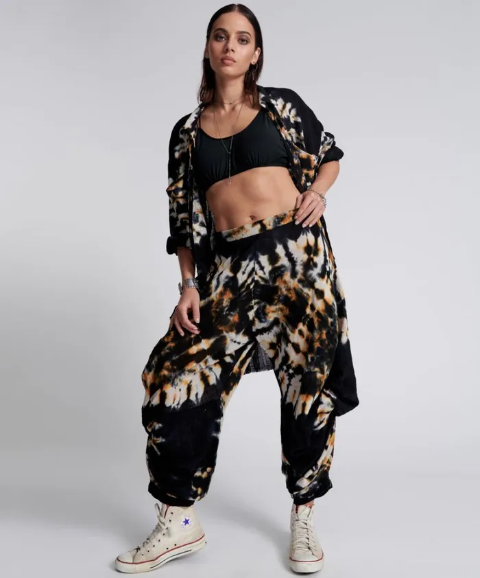 One Teaspoon Bottoms HAND PRINTED STORM FLOWER PANTS 8211 Women One Teaspoon Bottoms HAND PRINTED STORM FLOWER PANTS 8211 Women