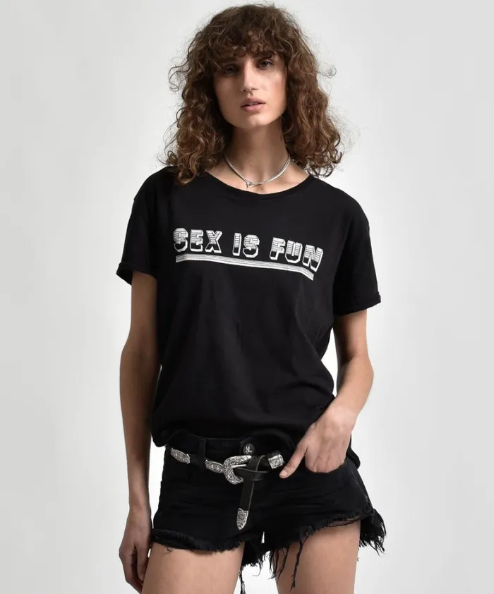 One Teaspoon Graphic Tees SEX IS FUN TEE BLACK 8211 Women