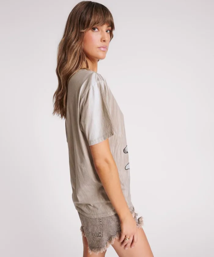 One Teaspoon Tees and Tanks SKULL AND BONES BOYFRIEND TEE 8211 Women One Teaspoon Tees and Tanks SKULL AND BONES BOYFRIEND TEE 8211 Women