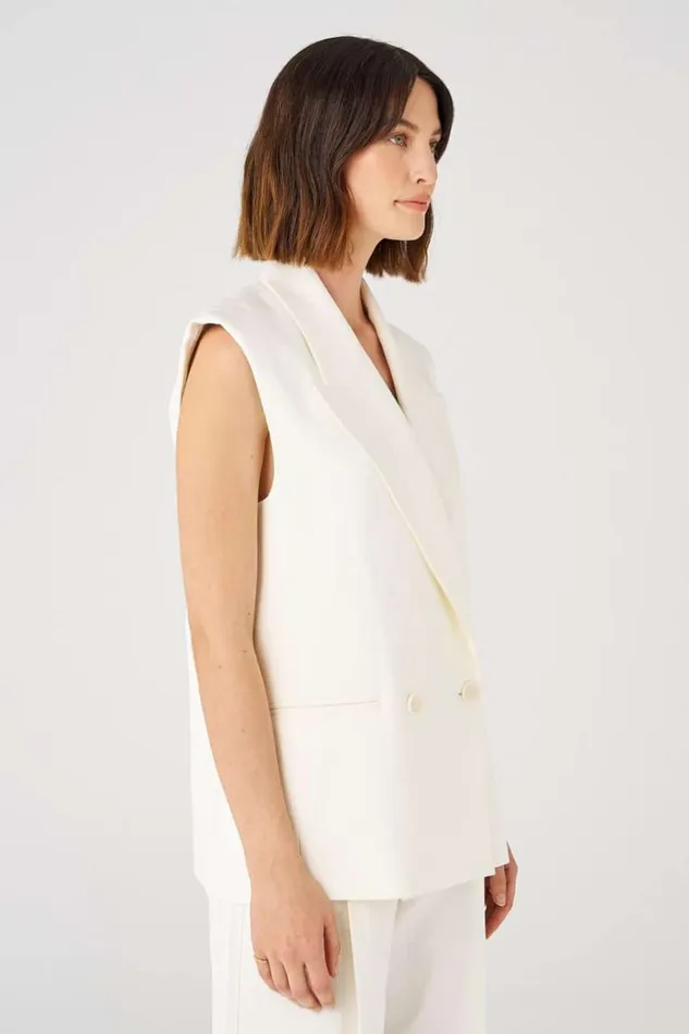 Oroton Jackets and Outerwear Women Sleeveless Waiter039s Jacket Cream