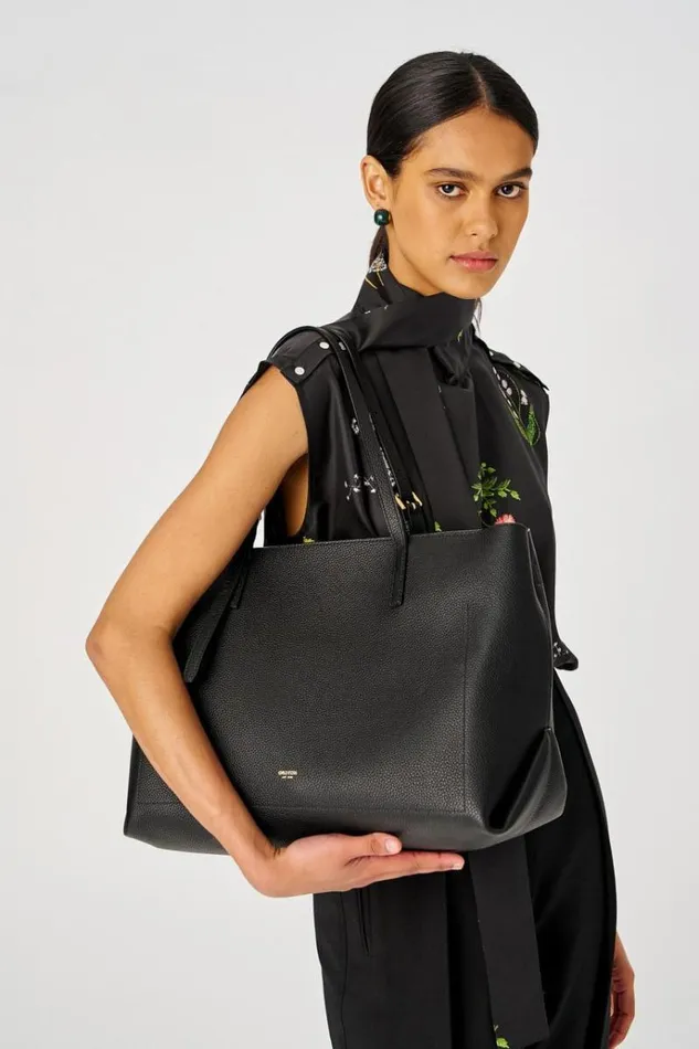 Oroton Totes Women Margot Baby Bag Black