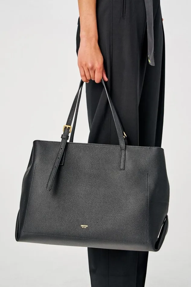 Oroton Totes Women Margot Baby Bag Black