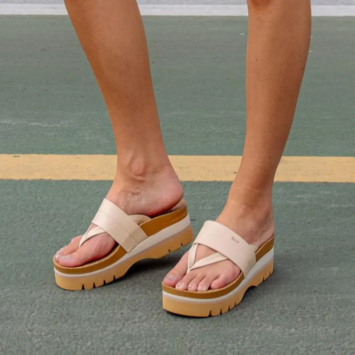 Reef Sandals Women Vista Higher Lennox Seashell Reef Sandals Women Vista Higher Lennox Seashell