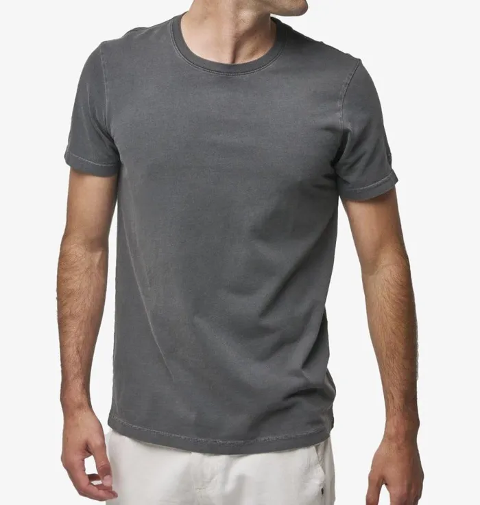 Reef TShirts and Shirts Men Marte Short Sleeve Tee Pirate Blk