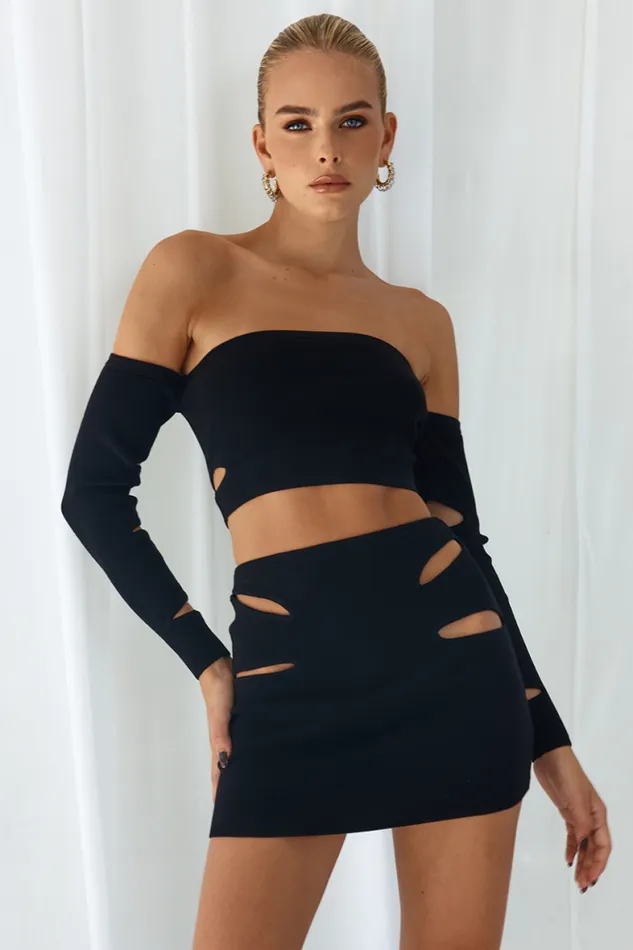 Runaway The Label Crops Shop LEONE TOP 8211 BLACK Runaway The Label Crops Shop LEONE TOP 8211 BLACK