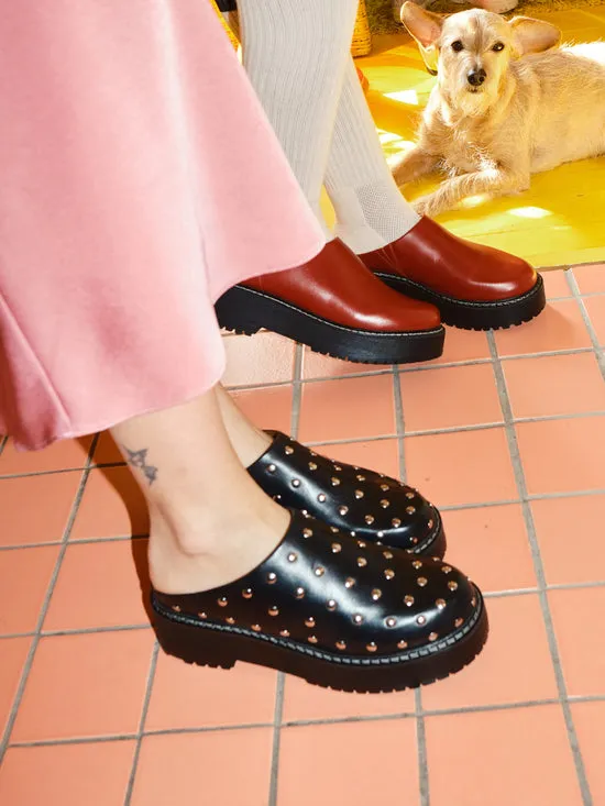 Shoes Lisa Says Gah Women Lena Chunky Mule Studs