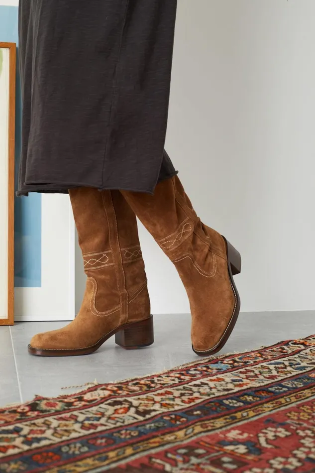 Shoes Women Leon and Harper Stuart Vintage Suede Boots Camel