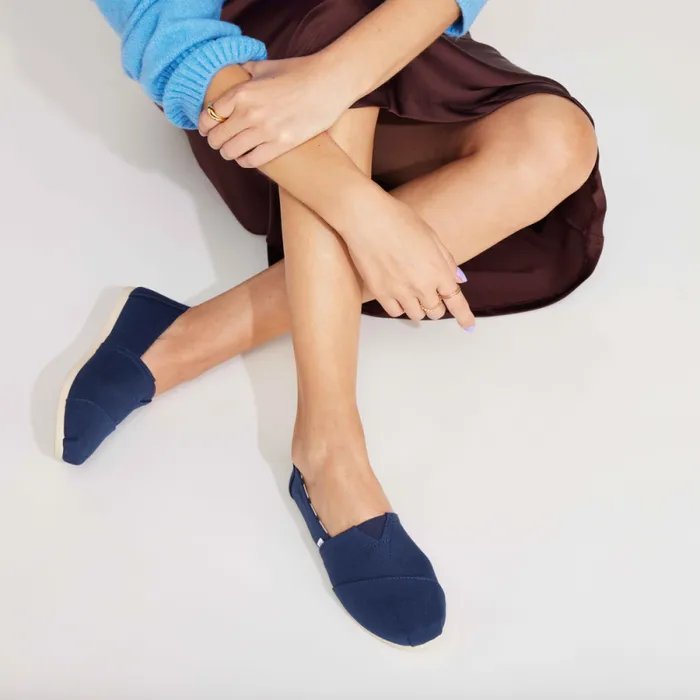 Toms Alpargatas Alpargata Navy Heritage Canvas 8211 Women Toms Alpargatas Alpargata Navy Heritage Canvas 8211 Women