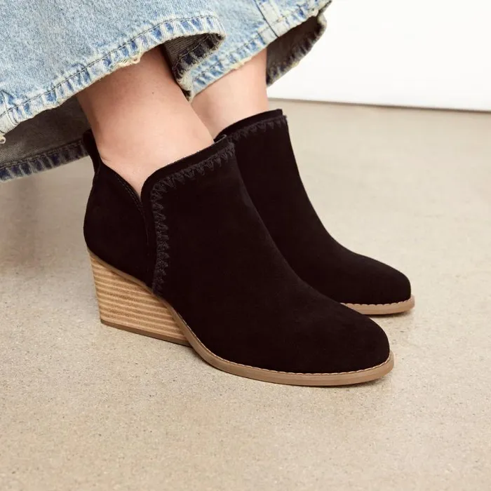 Toms Boots and Booties Kaia Wedge Ankle Boot Suede Black 8211 Women