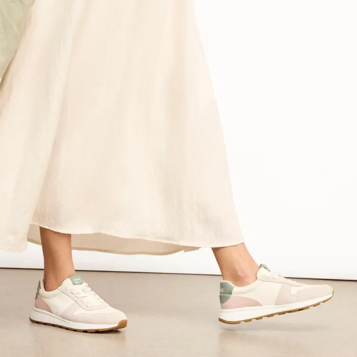 Toms Slip Ons TRVL LITE Retro Runner Sneaker Water Repellent Natural Egret Suede 8211 Women