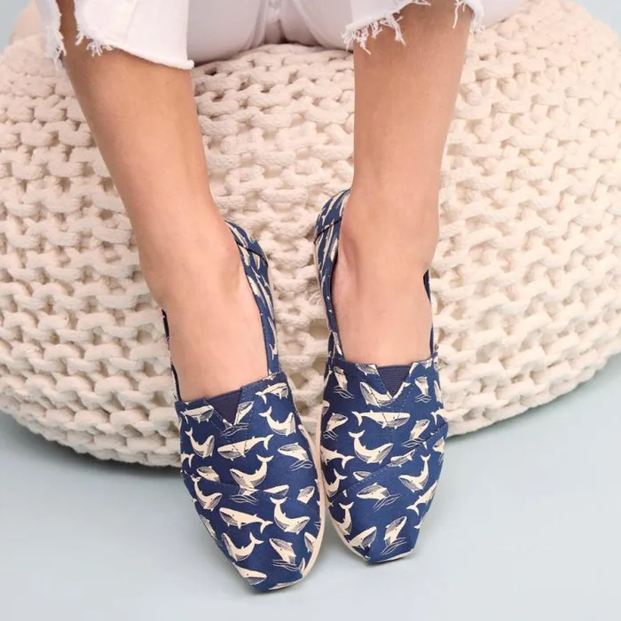 Toms TOMS Classics Alpargata Cloudbound Blue Glow In The Dark Whales 8211 Women Toms TOMS Classics Alpargata Cloudbound Blue Glow In The Dark Whales 8211 Women