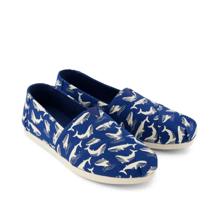 Toms TOMS Classics Alpargata Cloudbound Blue Glow In The Dark Whales 8211 Women Toms TOMS Classics Alpargata Cloudbound Blue Glow In The Dark Whales 8211 Women