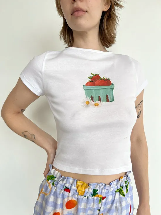 Tops Alex Tee Picnic Strawberries Lisa Says Gah Women