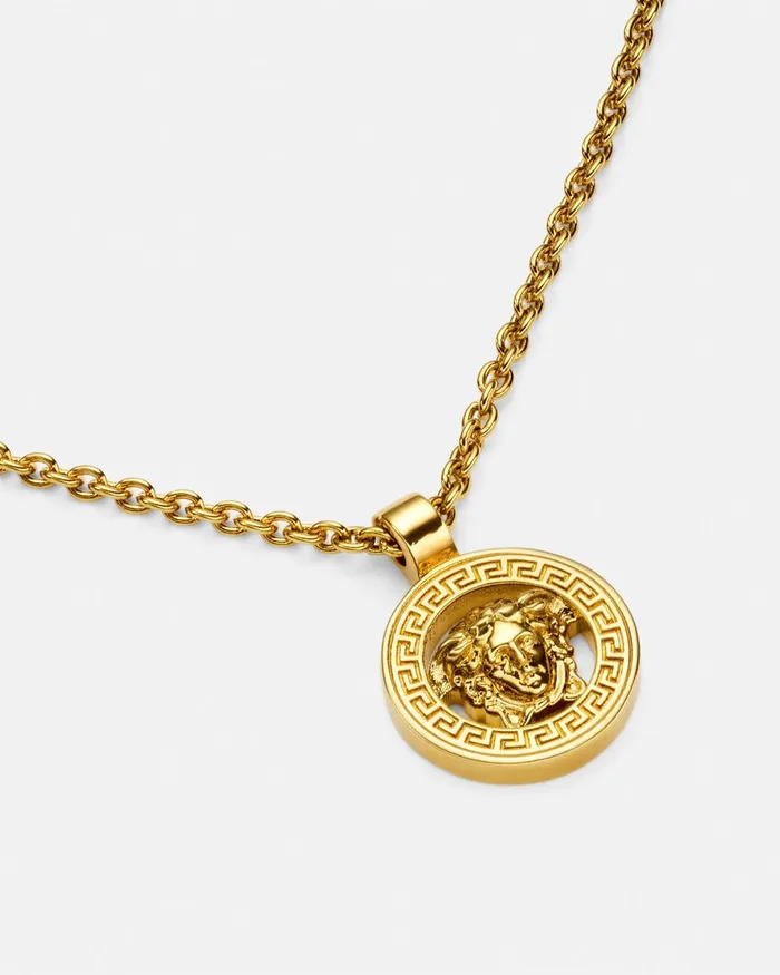 Versace Necklaces MenWomen Medusa 03995 Pendant Necklace Light Gold