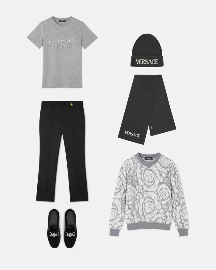 Versace Tshirts and Polos Kids Logo TShirt 2em40