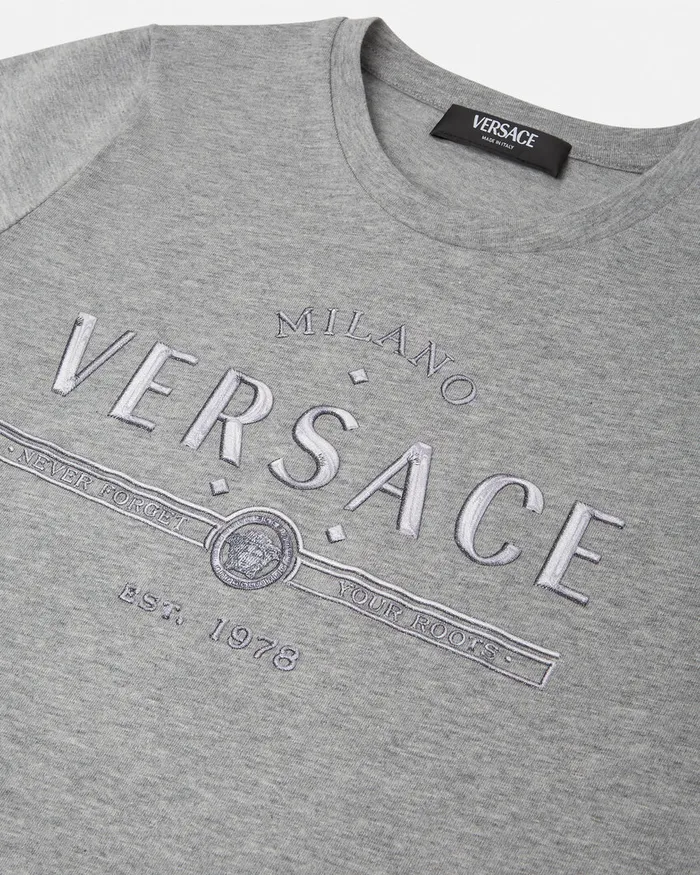 Versace Tshirts and Polos Kids Logo TShirt 2em40