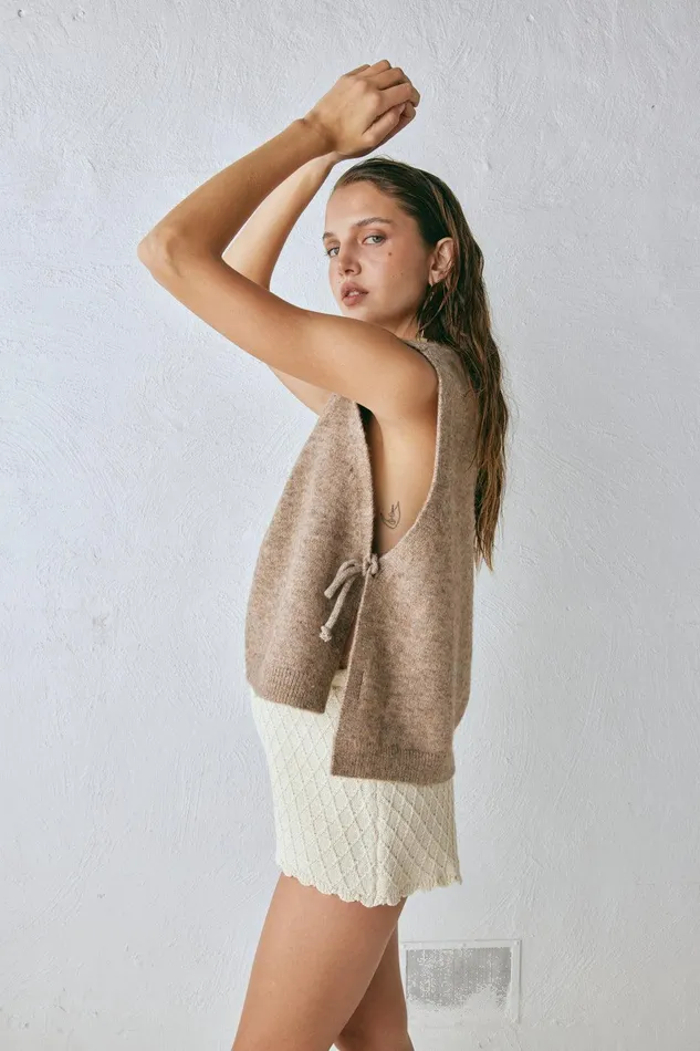 VRG GRL Molly Knit Vest Taupe Women JumpersSweaters