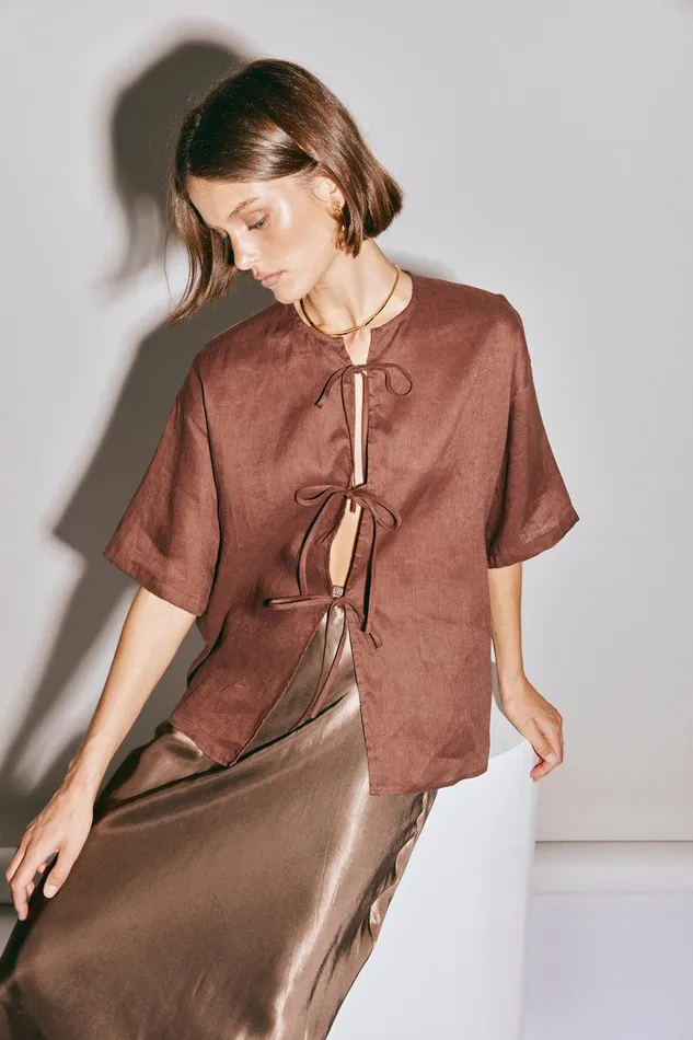 VRG GRL Naomi Linen Smock Top Umber Women Short Sleeve