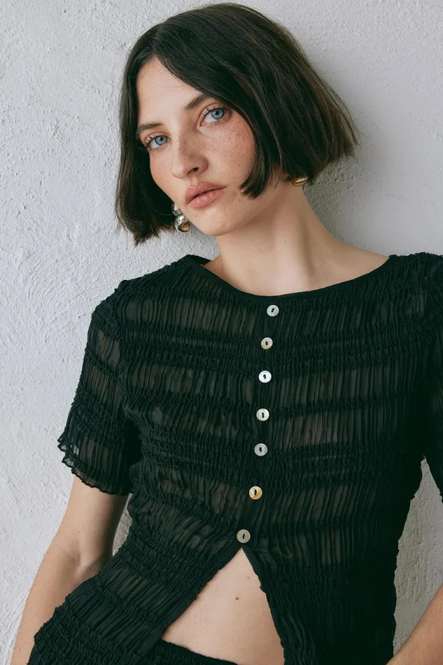 VRG GRL Sofia Top Black Women Short Sleeve