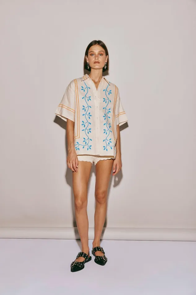 VRG GRL Sunsets In Capri Linen Shirt Natural Women Shirts VRG GRL Sunsets In Capri Linen Shirt Natural Women Shirts